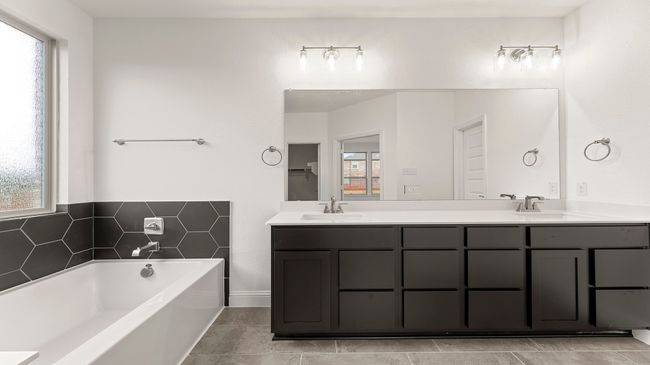 14. 1650 Gracehill - Bath (2) | Image 16