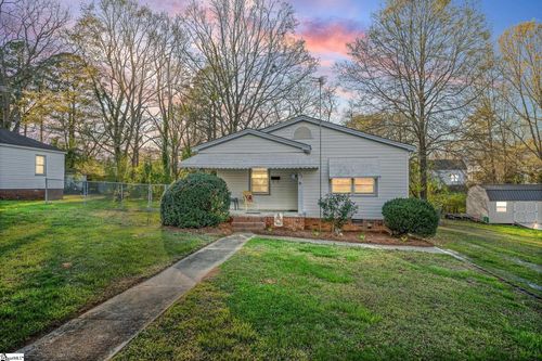 105 Shands St, Clinton, SC, 29325-2448 | Card Image