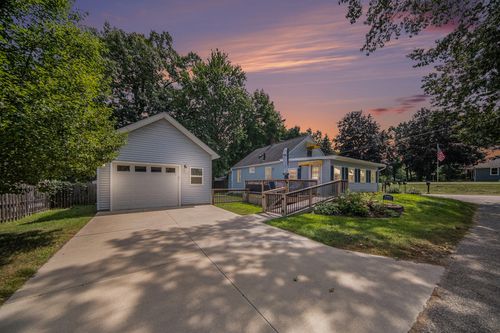 2903 Russell Ct, Clarklake, MI, 49234-9741 | Card Image
