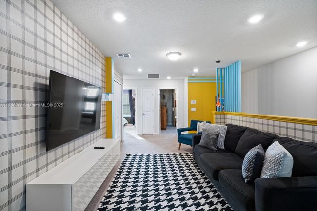 627 - 627 Jasmine Ln, Townhouse with 5 bedrooms, 5 bathrooms and null parking in DAVENPORT FL | Image 14