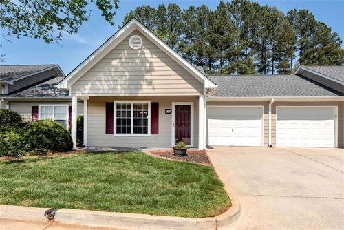 2987 Bentley Park Cir, Gainesville, GA, 30504-5665 | Card Image