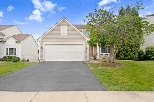 532 Rose Ln, Bartlett, IL, 60103-1529 | Card Image