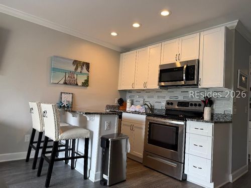a232-40 Folly Field Rd, Hilton Head Island, SC, 29928-8810 | Card Image