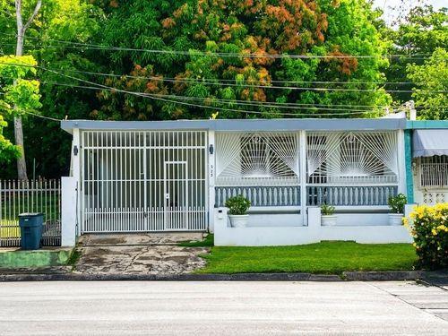 A S 25 Veve Calzada, FAJARDO, PR, 00738 | Card Image