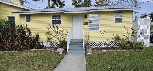 461 W Marion Ave, Punta Gorda, FL, 33950-4437 | Card Image