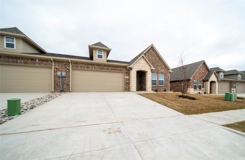 8511 Christie Ln, Greenville, TX, 75402-6028 | Card Image