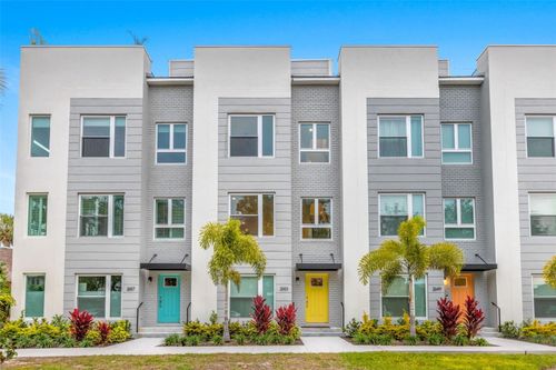 2653 1st Ave N, St Petersburg, FL, 33713-8703 | Card Image