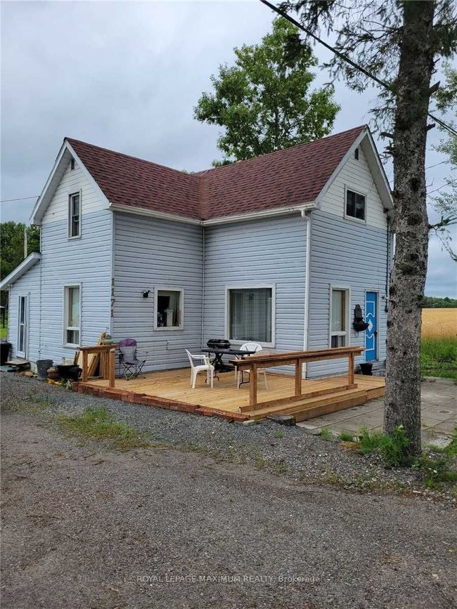 1171 Levac Rd, House other with 3 bedrooms, 2 bathrooms and 20 parking in Cache Bay ON | Image 9
