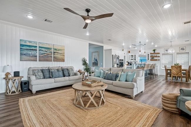 1981 Avenue I, House other with 4 bedrooms, 2 bathrooms and null parking in Crystal Beach TX | Image 14
