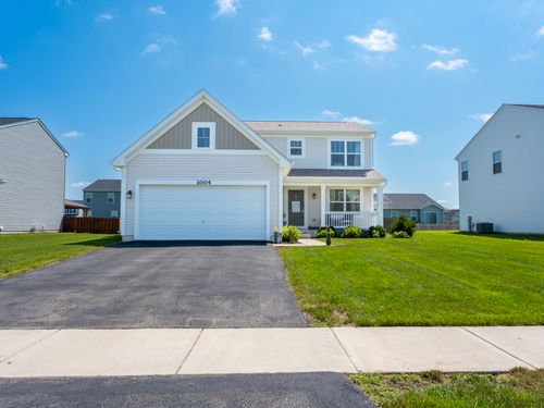 1004 Daniel St, Plano, IL, 60545-5106 | Card Image