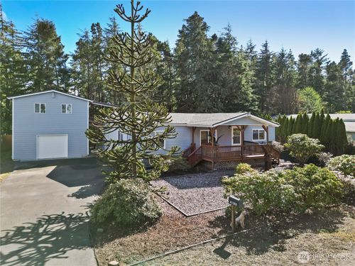 1902 229th Pl, Ocean Park, WA, 98640-3422 | Card Image