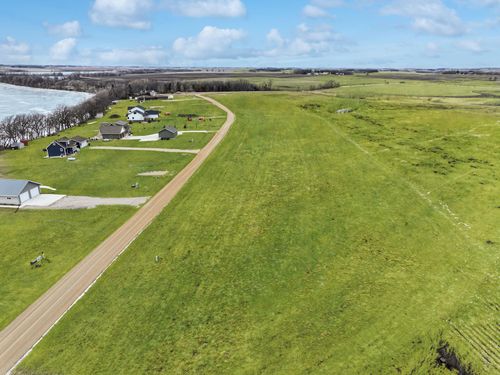 31 Jayvee Ln, Garvin, MN, 56132-7600 | Card Image