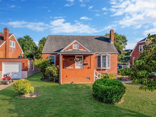 118 Anne St, Baden, PA, 15005-1202 | Card Image