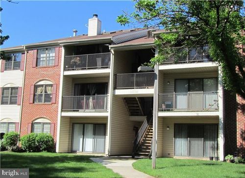 7 Voscek Ct, Lawrence, NJ, 08648-2644 | Card Image