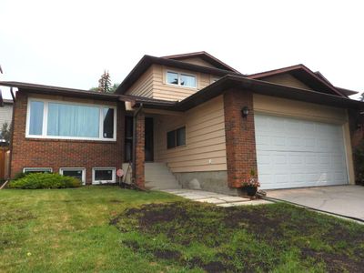 91 Edenwold Cres Nw, House detached with 5 bedrooms, 3 bathrooms and 4 parking in Calgary AB | Image 3