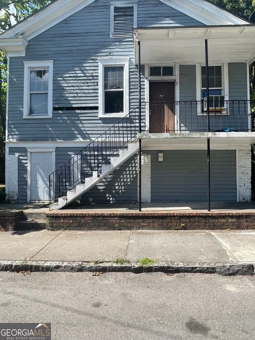415 E 35th St, Savannah, GA, 31401-8117 | Card Image