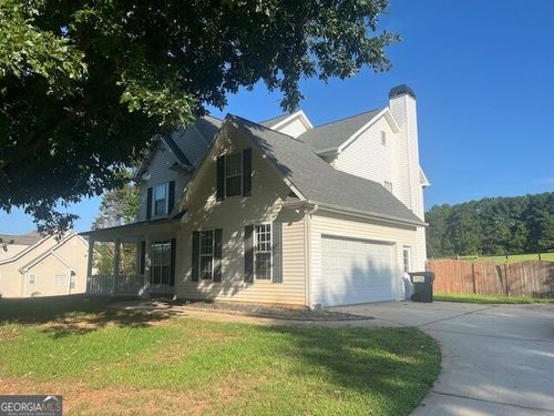 107 Meadows Dr, Senoia, GA, 30276-3158 | Card Image