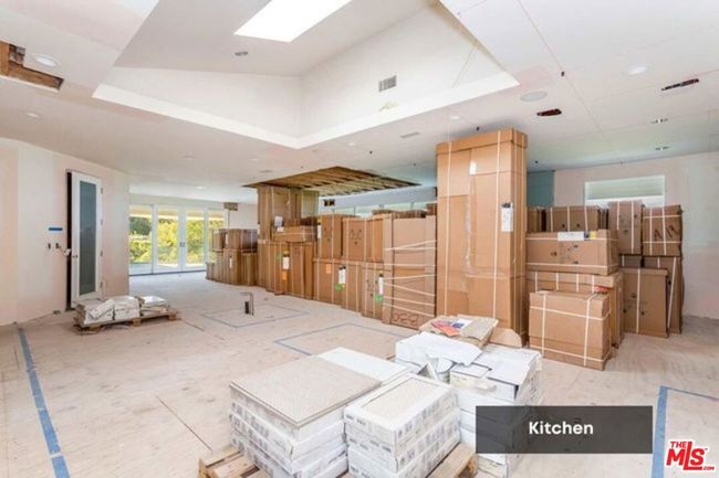 2 Pine Tree Ln, House other with 7 bedrooms, 8 bathrooms and 9 parking in Rolling Hills CA | Image 23