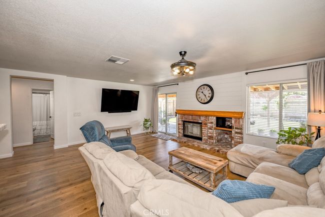 6030 Treehaven Ct, House other with 3 bedrooms, 2 bathrooms and 3 parking in Lancaster CA | Image 9