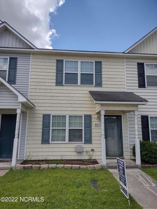 3007 Grandeur Ave, Jacksonville, NC, 28546-7195 | Card Image
