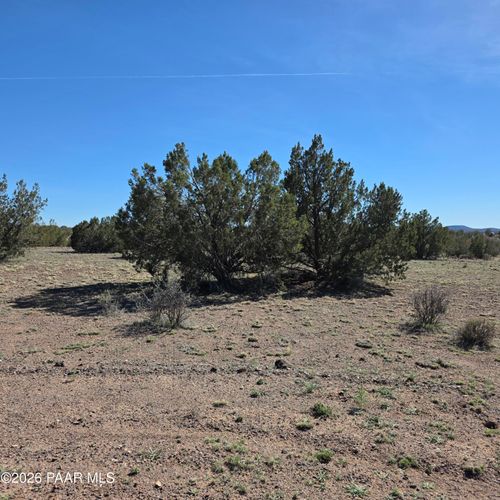 8a Off Tanner Rd, Ash Fork, AZ, 86320 | Card Image