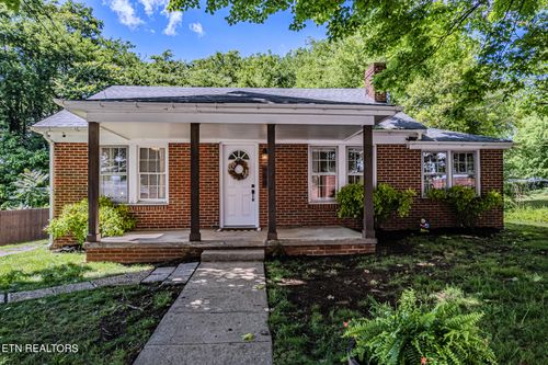 908 E Madison Ave, Athens, TN, 37303 | Card Image