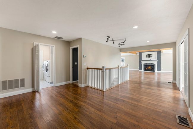 860 E Northshore Dr, House other with 4 bedrooms, 2 bathrooms and null parking in Syracuse IN | Image 18