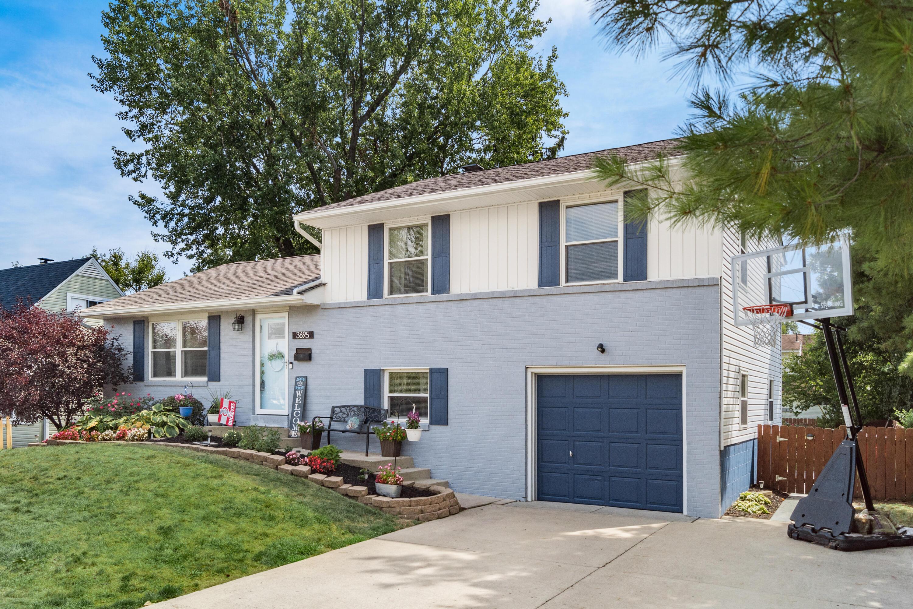 Homecomer Dr, Grove City, OH 43123