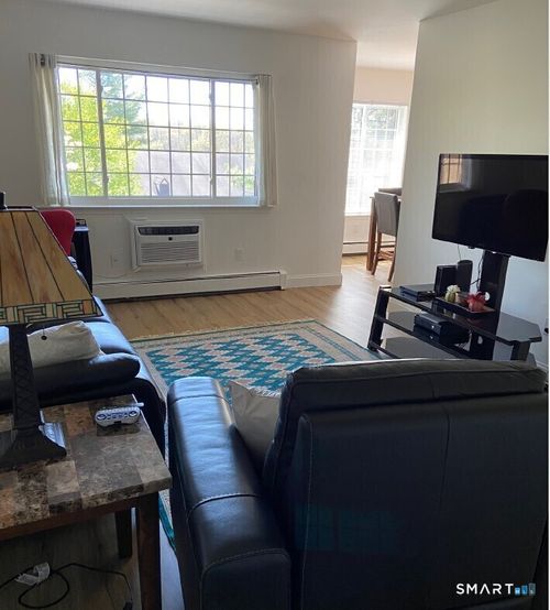 6-6 Canterbury Ct, Brookfield, CT, 06804-2703 | Card Image