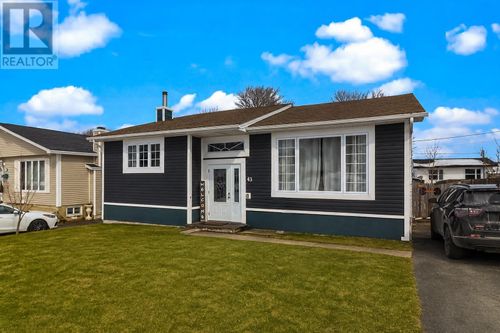 43 Third St, Mount Pearl, NL, A1N2A6 | Card Image