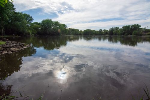 8408 Lakeside Dr, Downers Grove, IL, 60516-4925 | Card Image