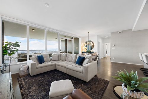 5605-1955 Alpha Way, Burnaby, BC, V5C0K6 | Card Image