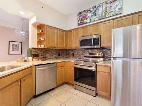 9309 Myrtlewood Cir W, Palm Beach Gardens, FL, 33418-6749 | Card Image