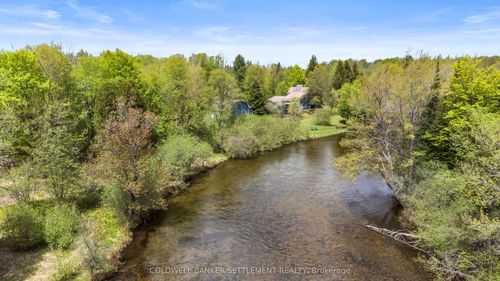 142 Leonard Sideroad, Perth, ON, K7H3C6 | Card Image