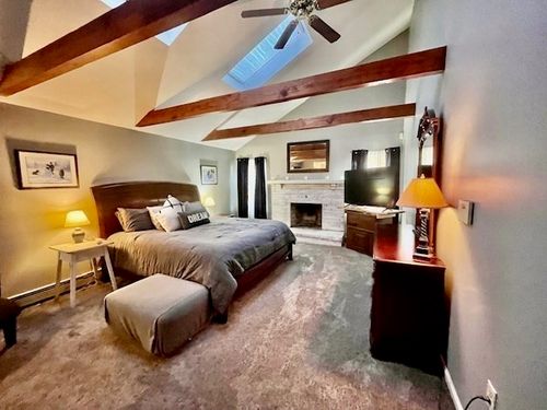 220 Erin Rd, East Taunton, MA, 02718-5108 | Card Image