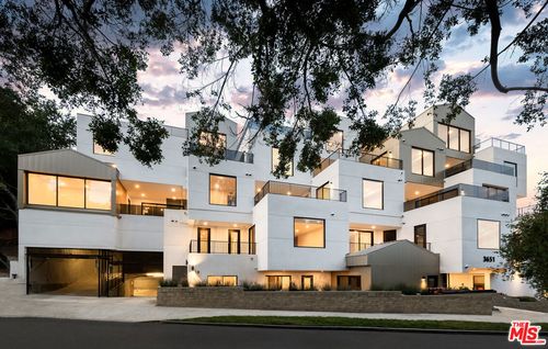 303-3651 Regal Pl, Los Angeles, CA, 90068-1682 | Card Image