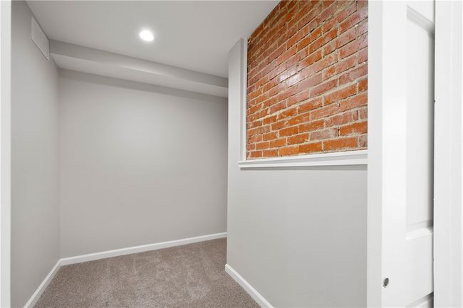 Huge walk-in closet. | Image 34