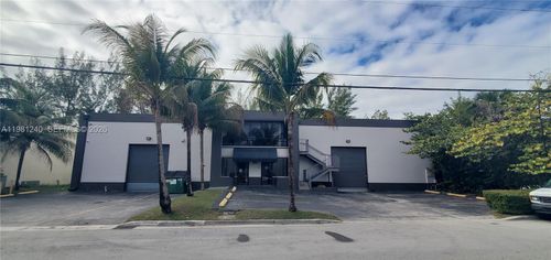 2100 Nw 93rd Ave, Doral, FL, 33172-4803 | Card Image