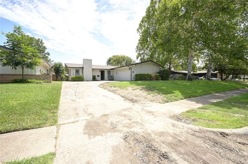 2958 Talisman Dr, Dallas, TX, 75229-3735 | Card Image