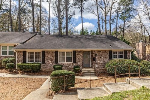 2404 Northlake Ct Ne, Atlanta, GA, 30345-2226 | Card Image