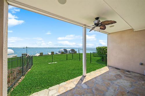 16 Regency Pt, Montgomery, TX, 77356-5960 | Card Image