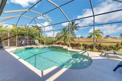 18528 Royal Hammock Boulevard, House other with 3 bedrooms, 2 bathrooms and null parking in Naples FL | Image 1