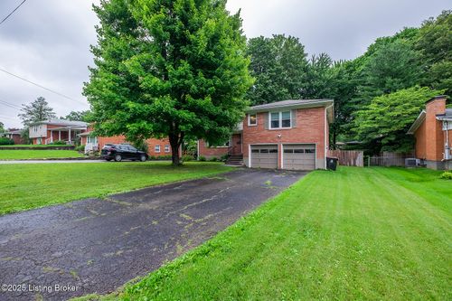 3117 Pamela Way, Louisville, KY, 40220-2244 | Card Image