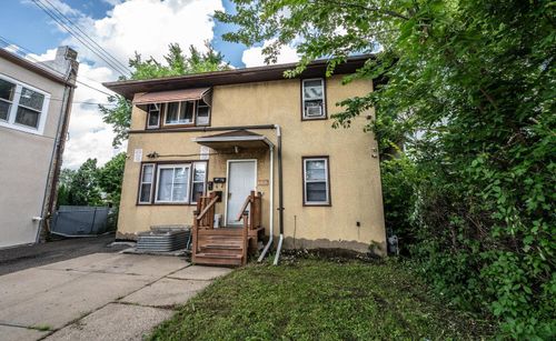1194 Forest St, Saint Paul, MN, 55106-2645 | Card Image