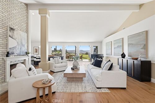 24962 Nellie Gail Rd, Laguna Hills, CA, 92653-5822 | Card Image