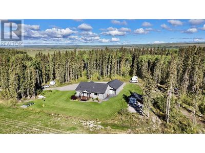 6016 Prairiedale Rd, House other with 4 bedrooms, 3 bathrooms and null parking in Vanderhoof BC | Image 1