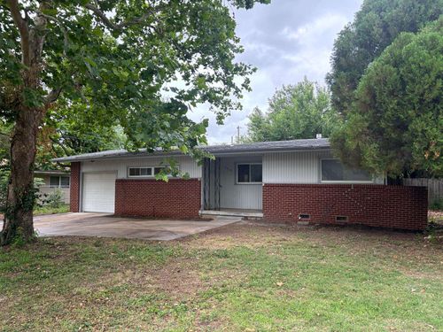 5712 Odessa St, Bel Aire, KS, 67220-1840 | Card Image