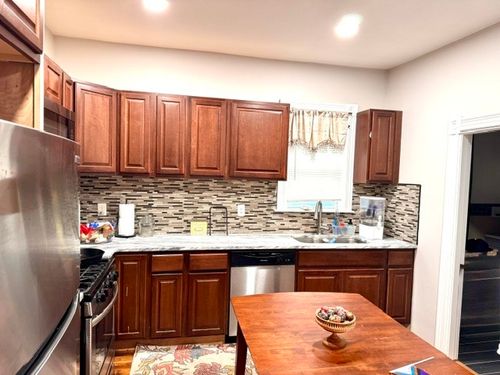 1-138 Doyle Ave, Providence, RI, 02906-1645 | Card Image