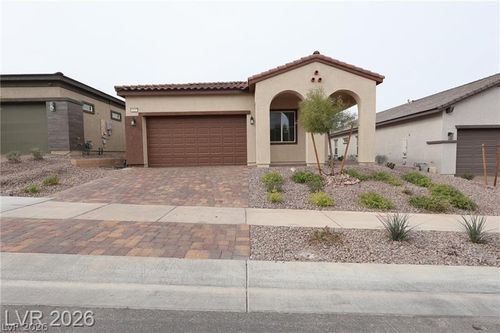 825 Lofton Meadows St, Henderson, NV, 89011-2704 | Card Image