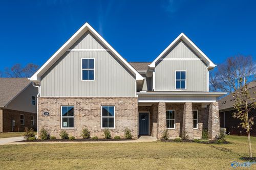 154 Fairways Pass, Meridianville, AL, 35759-3200 | Card Image